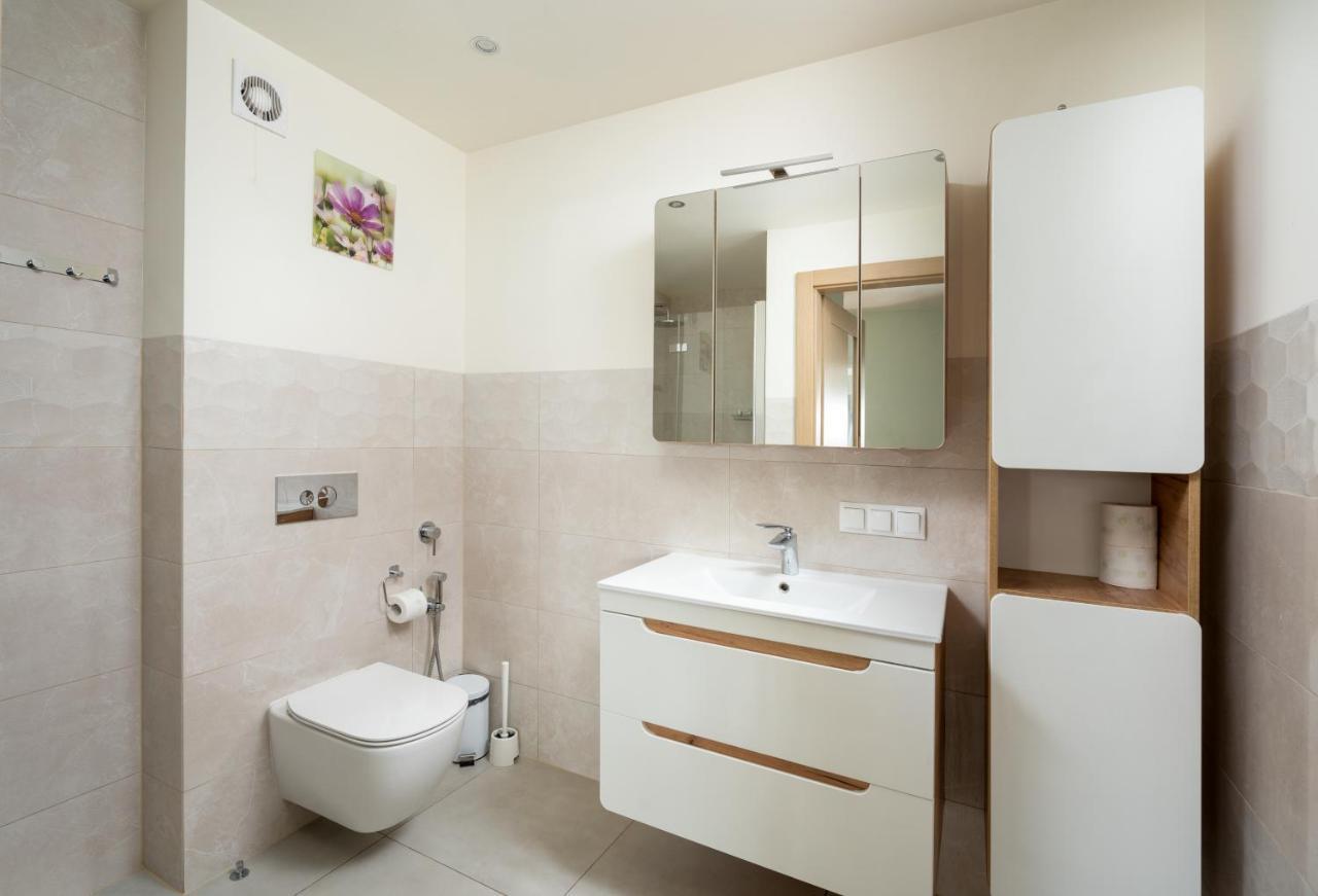 דירות ורשה Apartament Albatros 75M Z Ogrodkiem מראה חיצוני תמונה